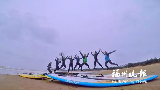 富德生命人寿扬州中支邗江营销服务部举办客户答谢活动