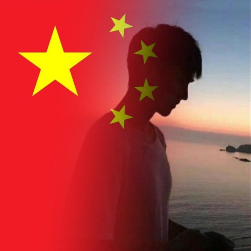 大三男生跟着“网红攻略”夜游南京西站被电伤，铁路南京站发布情况说明